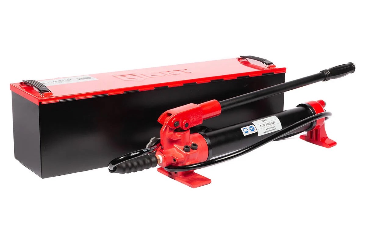 Ручной гидравлический насос; 1,0л.; 700 бар (помпа, РВД 1,8м; кейс)