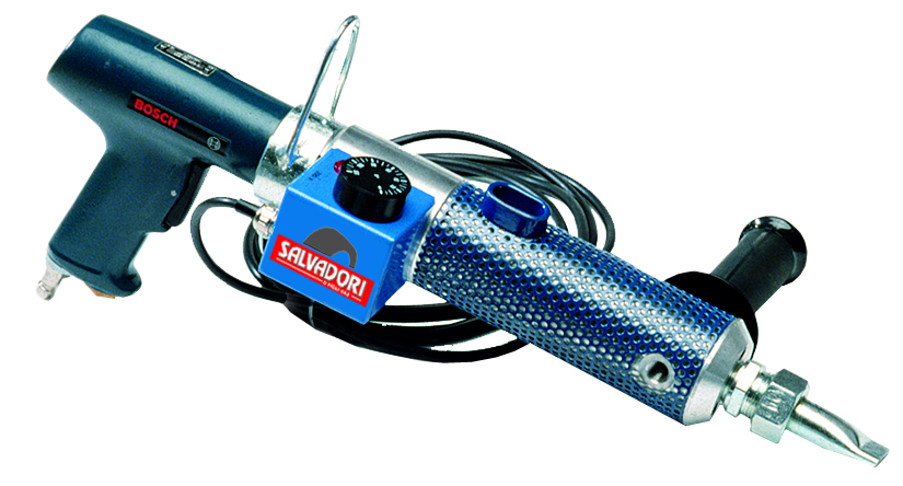 Экструдер ручной электропневматический Giant;  производительность 28 кг/час; 220В; 0,75 кВт; 13,5 л/мин.; 0-120 гр.С; 6,0 кг