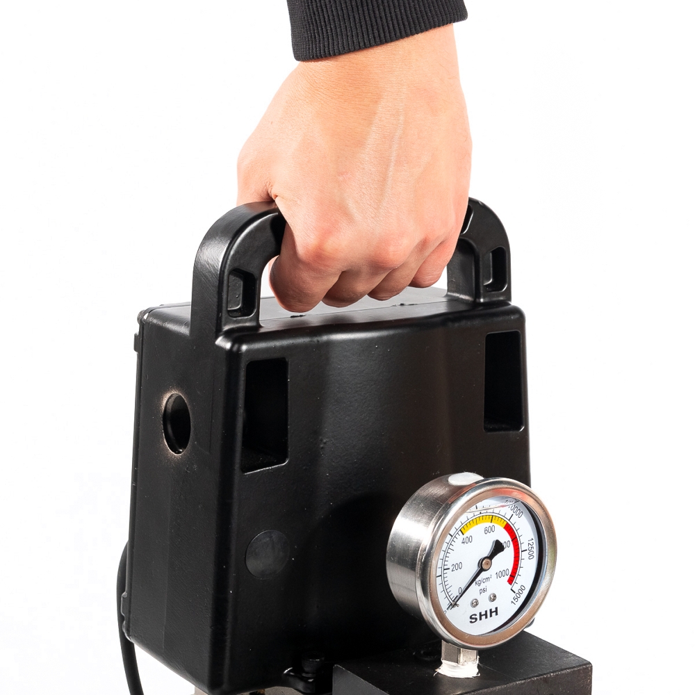 Электрогидравлическая переносная станция; 2,0л.; 2,8/0,65 л/мин.; 700 бар; 220В