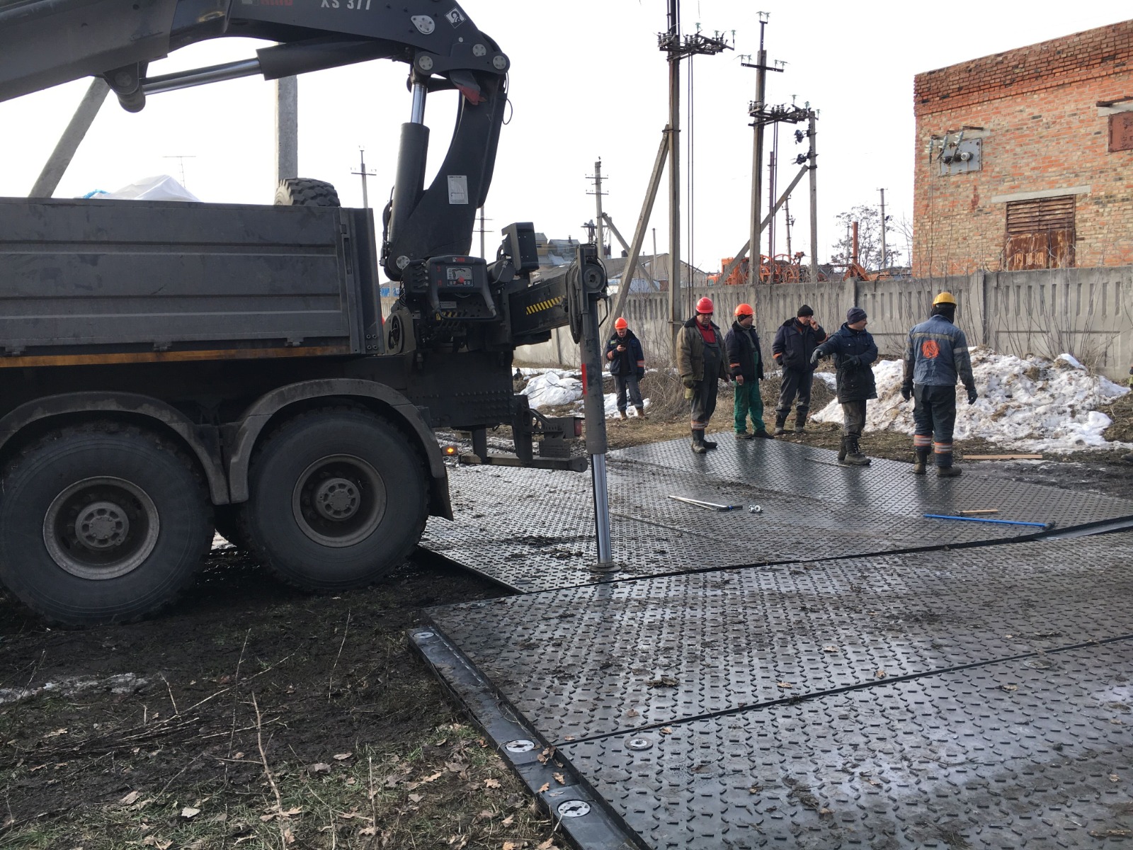 Специальная полая транспортная панель АМ-2; г/п 120т.; 8,0 м.кв.