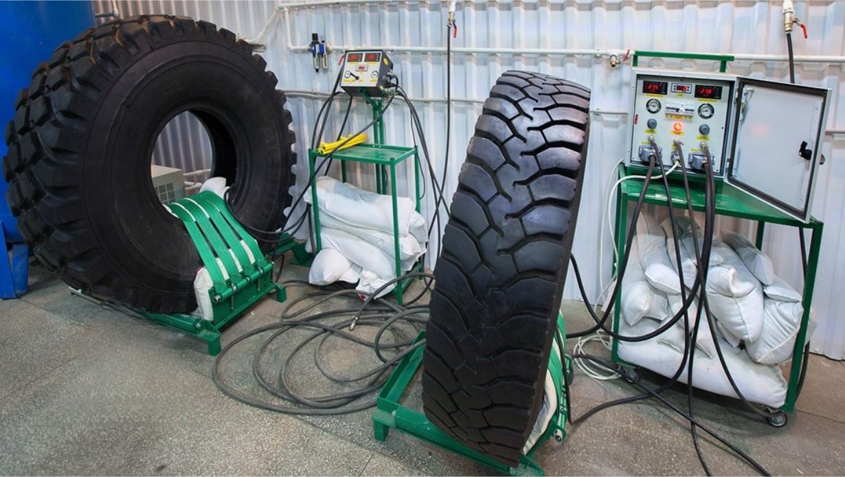 Мобильный комплекс ремонта КГШ 25"-35". Производительность 15-20 шин/мес. Горячая вулканизация