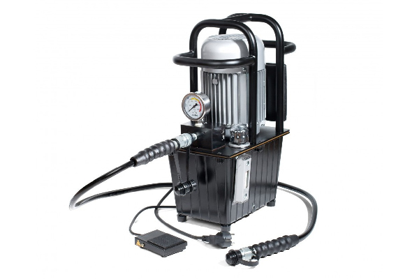 Электрогидравлическая переносная станция; 5,0л.; 2,8/0,5 л/мин.; 700 бар; 220В