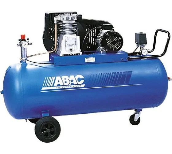 Компрессор для шиноремонтных мастерских, поршневой ременный. 380 В; 4 кВт; 653 л/мин.; 10 бар; ресивер 200 л.; 75 кг. (Италия)