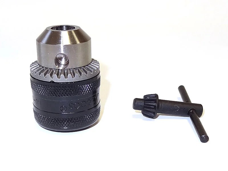 S1010 Зажимной патрон с ключем для пневмоинструмента