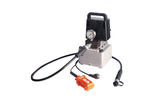 Электрогидравлическая переносная станция; 2,0л.; 2,8/0,65 л/мин.; 700 бар; 220В