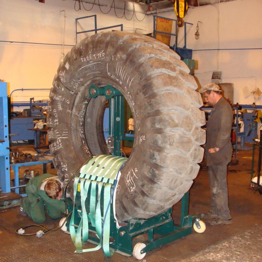 Участок ремонта КГШ 25"-35". Комплектация БАЗОВАЯ. Производительность 20-25 шин/мес. Горячая вулканизация