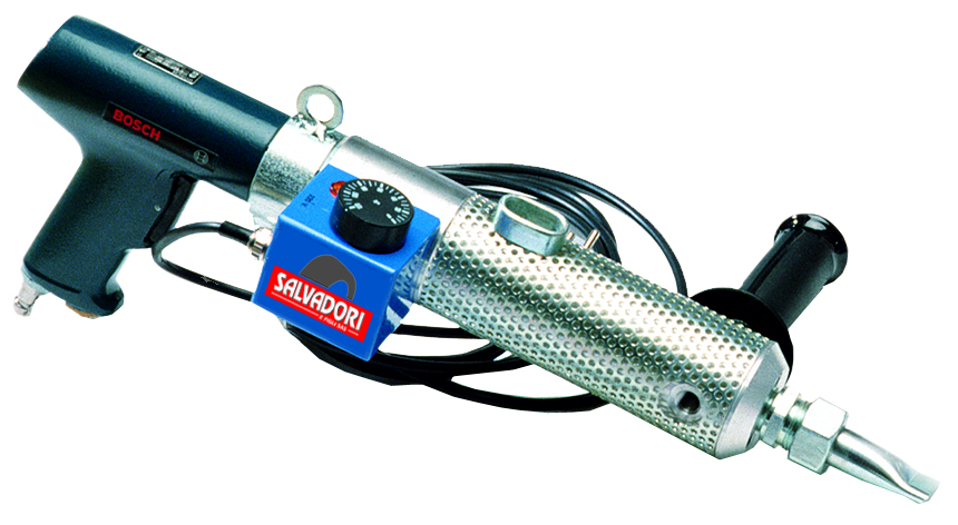 Экструдер ручной электропневматический Magnum;  производительность 24 кг/час; 220В; 0,55 кВт; 12,5 л/мин.; 0-120 гр.С; 5,0 кг