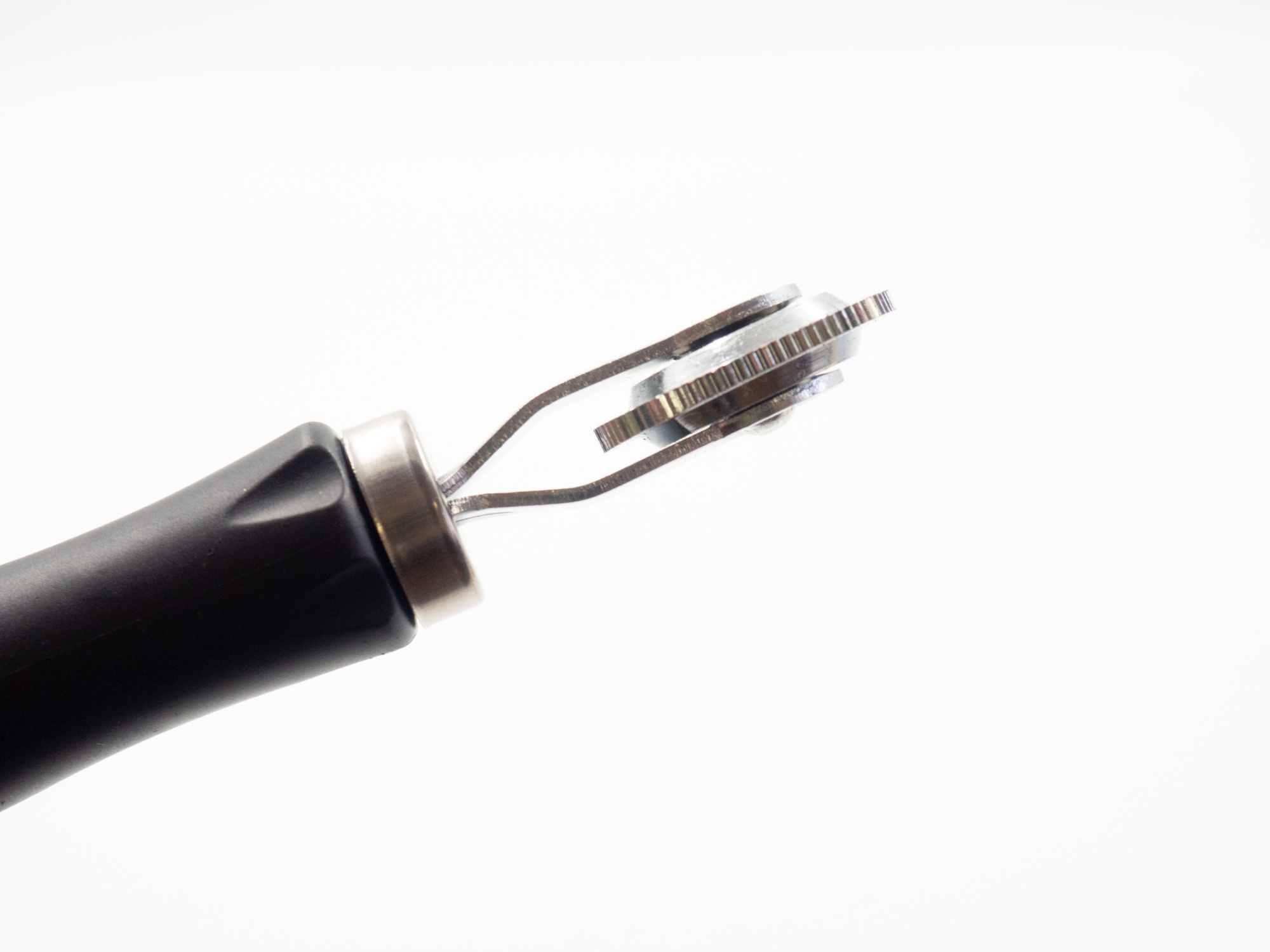 936 Ролик зубчатый, ширина 3 мм; D 38 мм