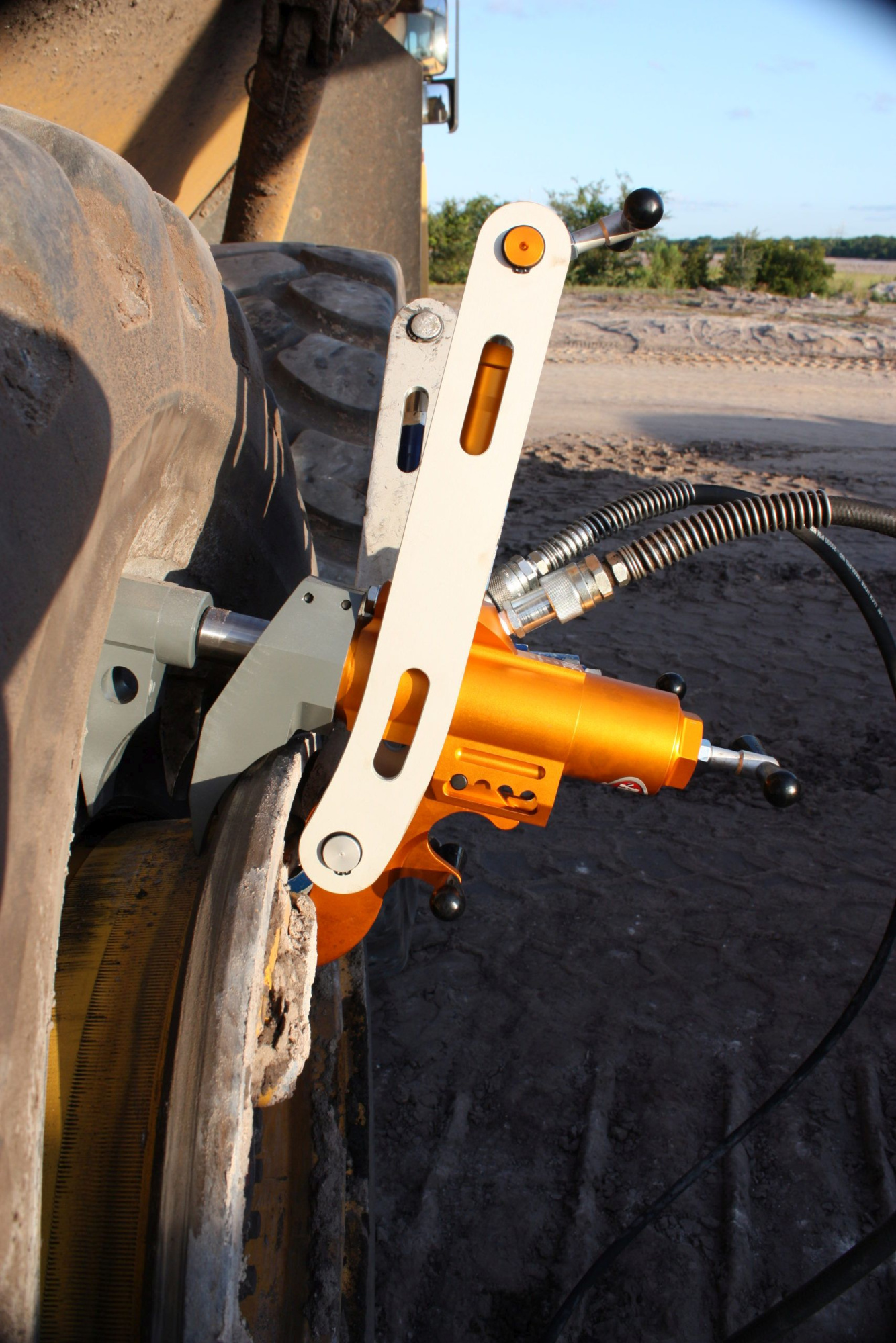 Ручной гидравлический алюминиевый отбортовыватель для демонтажа 3-х составных дисков 25"- 57"