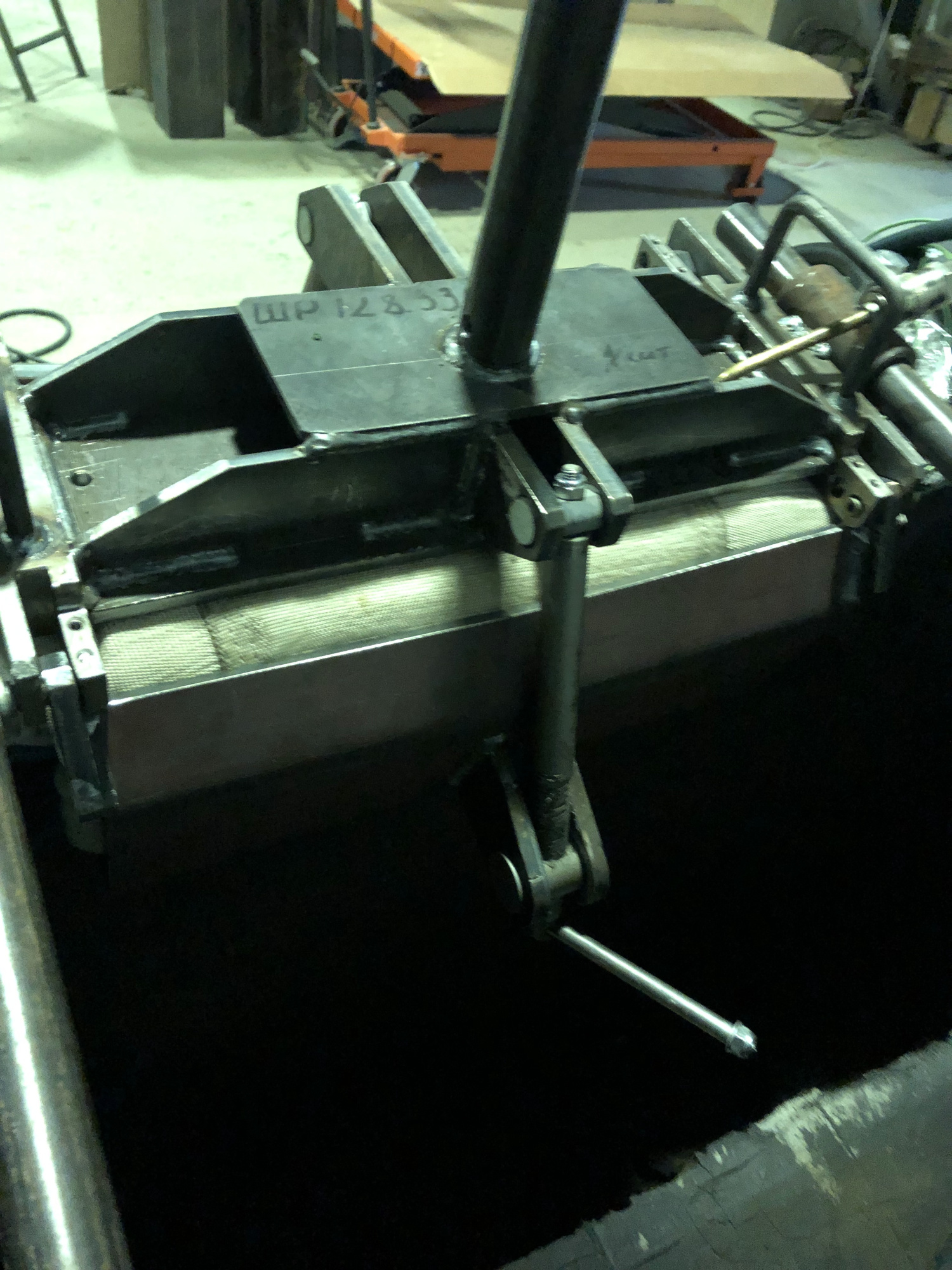 Вулканизатор "РБК 25-57" для ремонта бортовых посадочных колец КГШ 25"-57"